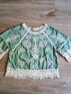Democracy Green Embroidered Crochet Lace-Trim Blouse BOHO Top